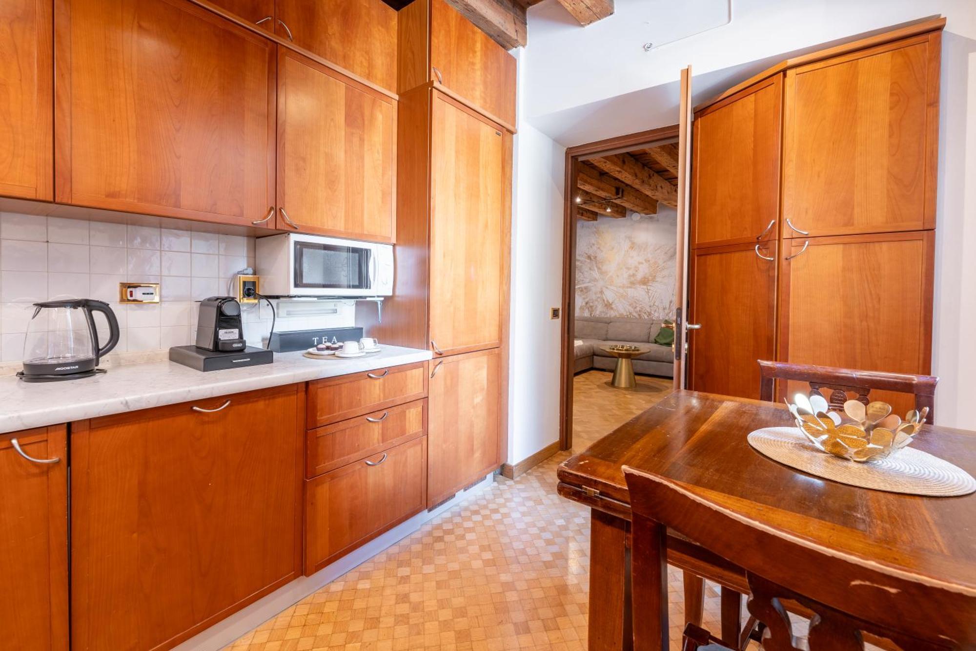 Sgarzerie Luxury Flat 2 Rooms 120Mq Verona Bagian luar foto