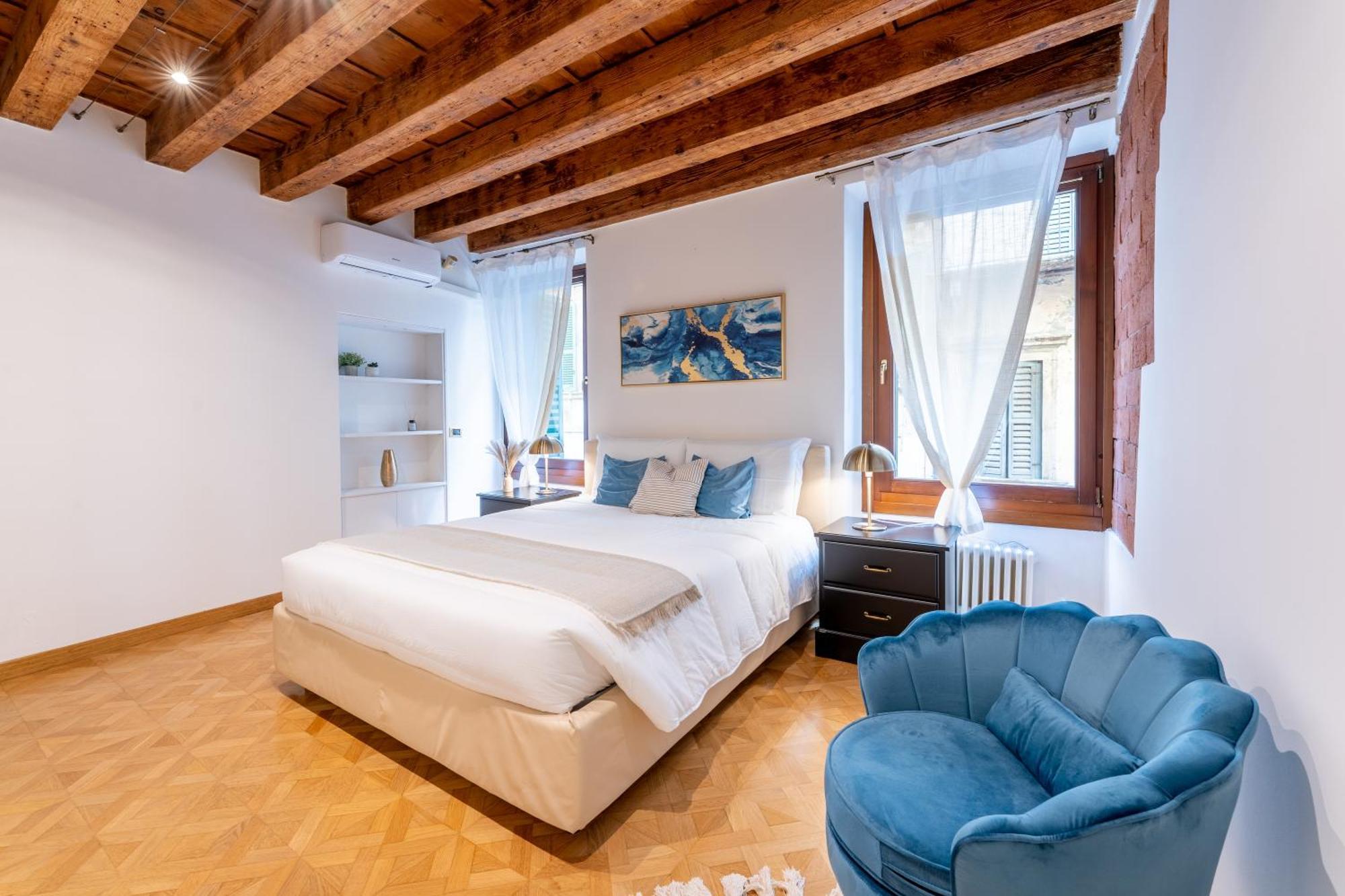 Sgarzerie Luxury Flat 2 Rooms 120Mq Verona Bagian luar foto