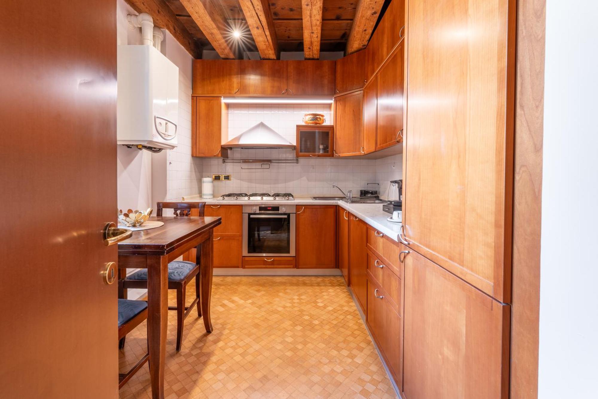 Sgarzerie Luxury Flat 2 Rooms 120Mq Verona Bagian luar foto